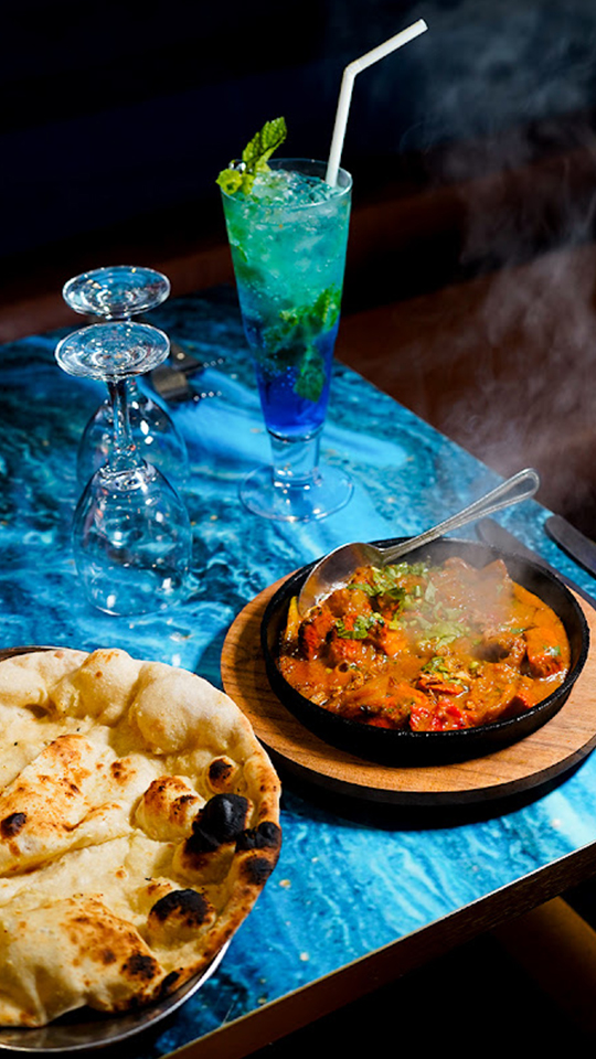 Blue Tiffin